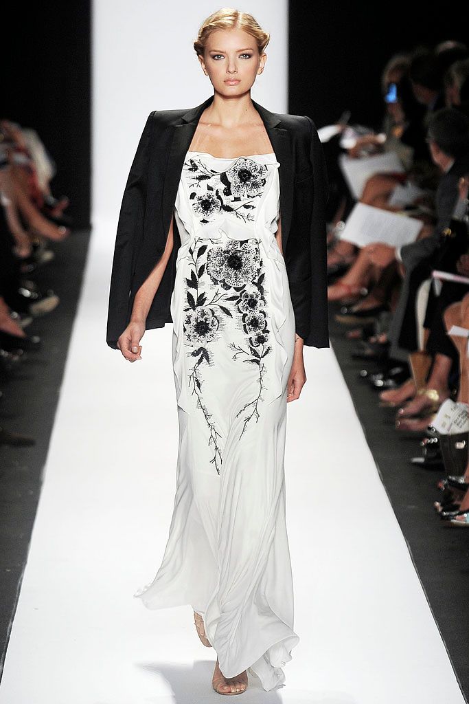 Carolina Herrera S/S 09 Look 105