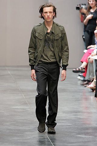 Costume National S/S 05 Menswear Look 13