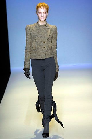 Collette Dinnigan F/W 07 Look 25