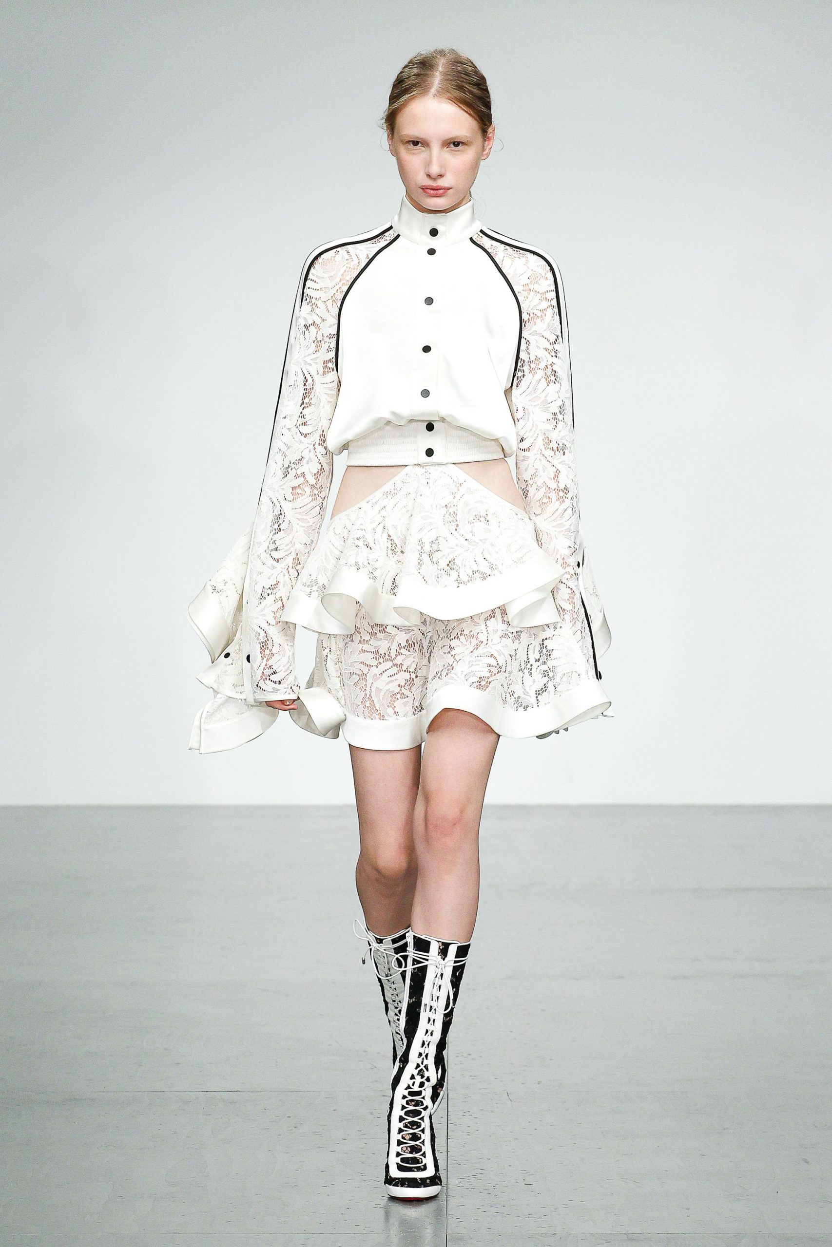 David Koma S/S 18 Look 49