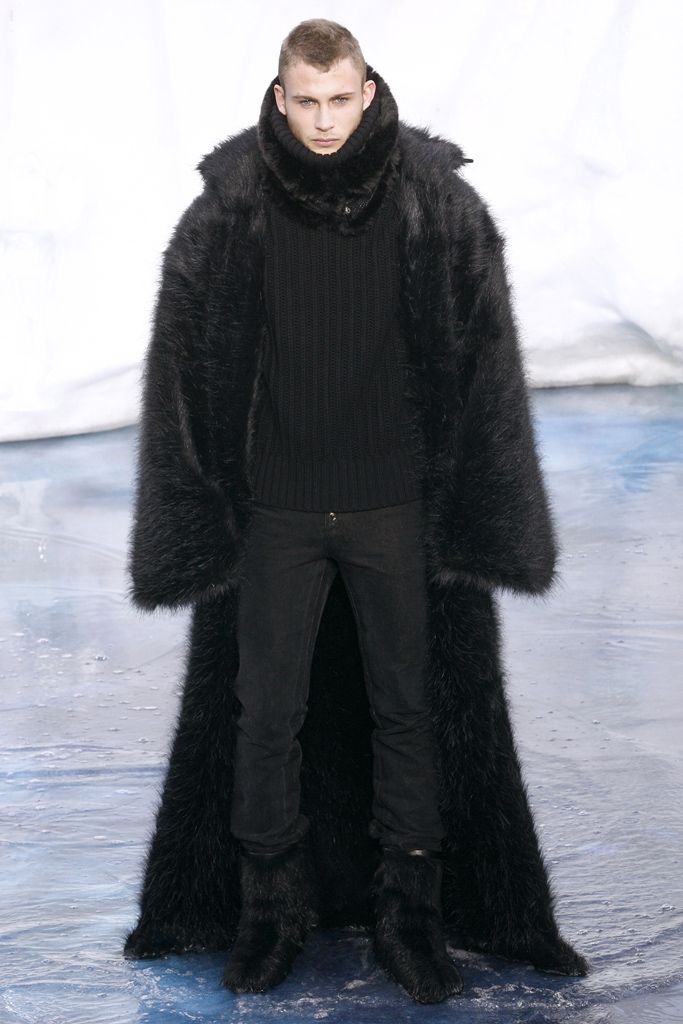 Chanel F/W 10 Look 413
