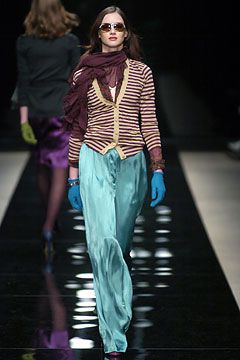 Burberry F/W 04 Look 133