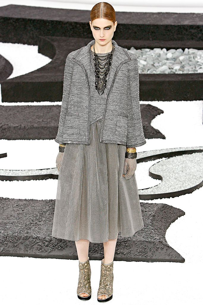 Chanel S/S 11 Look 282