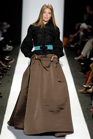 Carolina Herrera F/W 06 Look 235