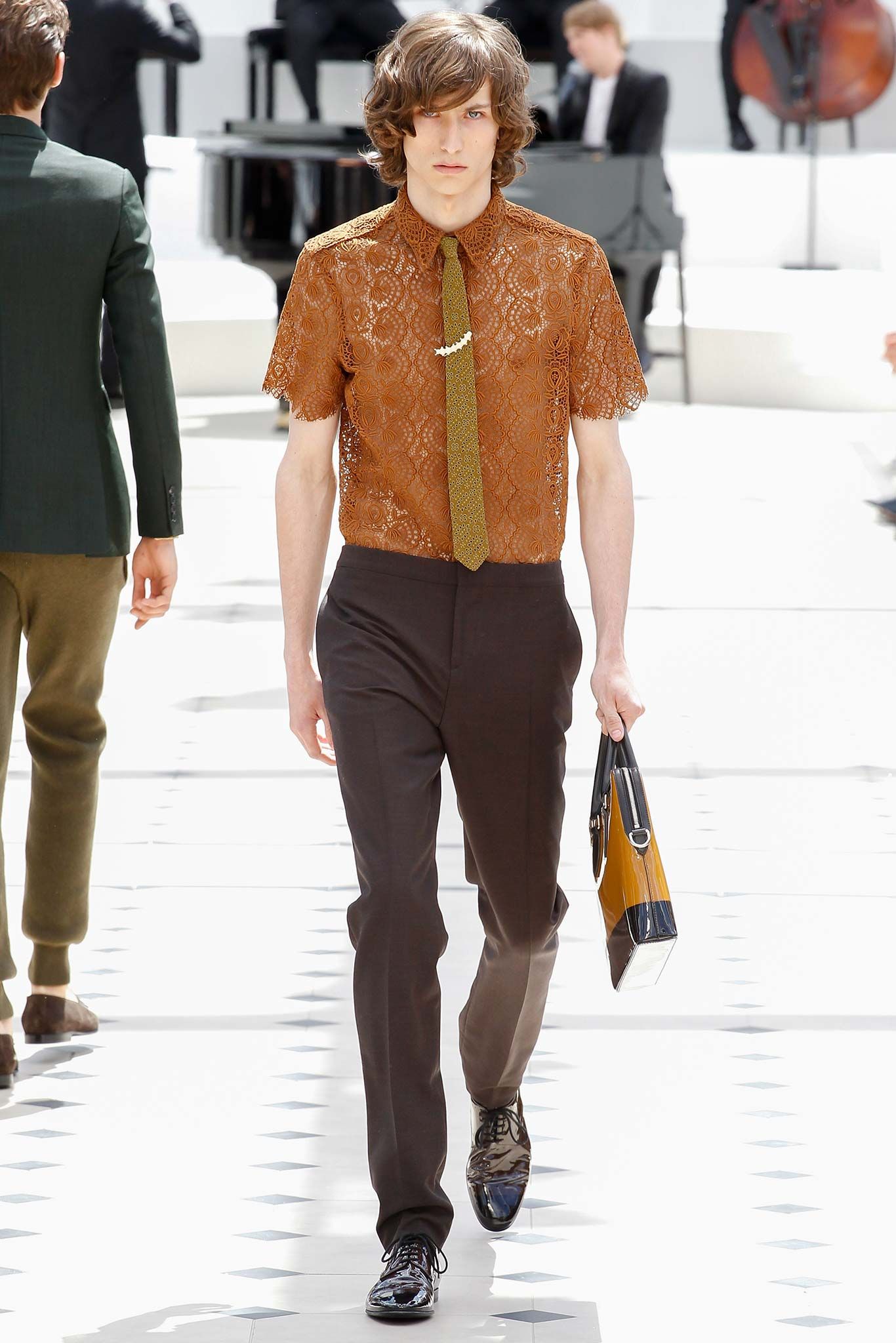 Burberry S/S 16 Menswear Look 144