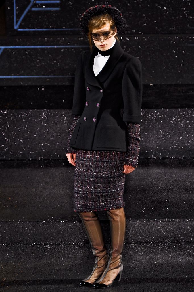 Chanel F/W 11 Couture Look 78