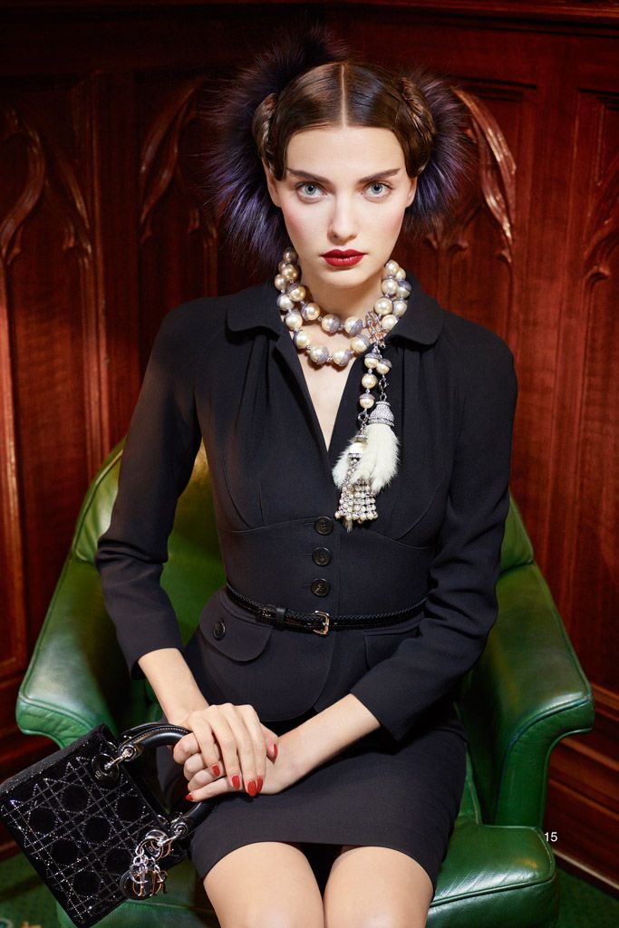 Christian Dior F/W 11 Look 85