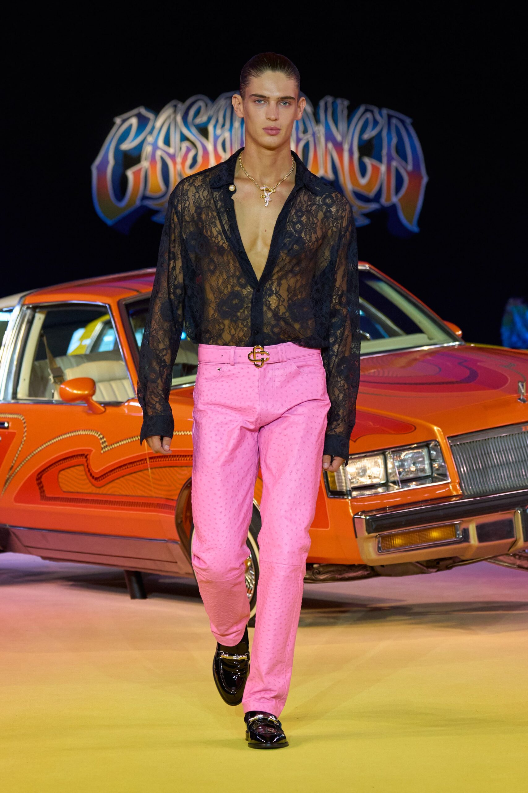 pink cotton slim textured pants