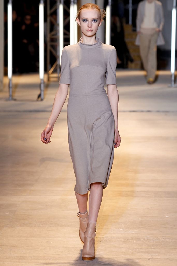 Cacharel F/W 11 Look 130