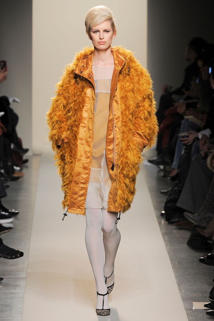 Bottega Veneta F/W 11 Look 1