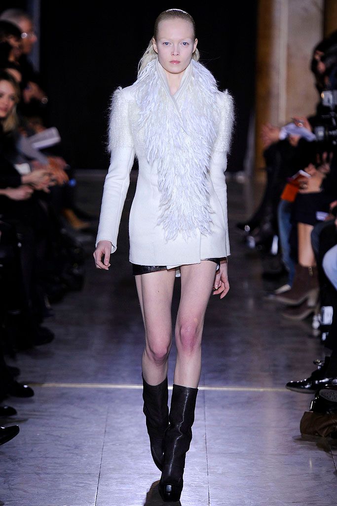 Costume National F/W 10 Look 33