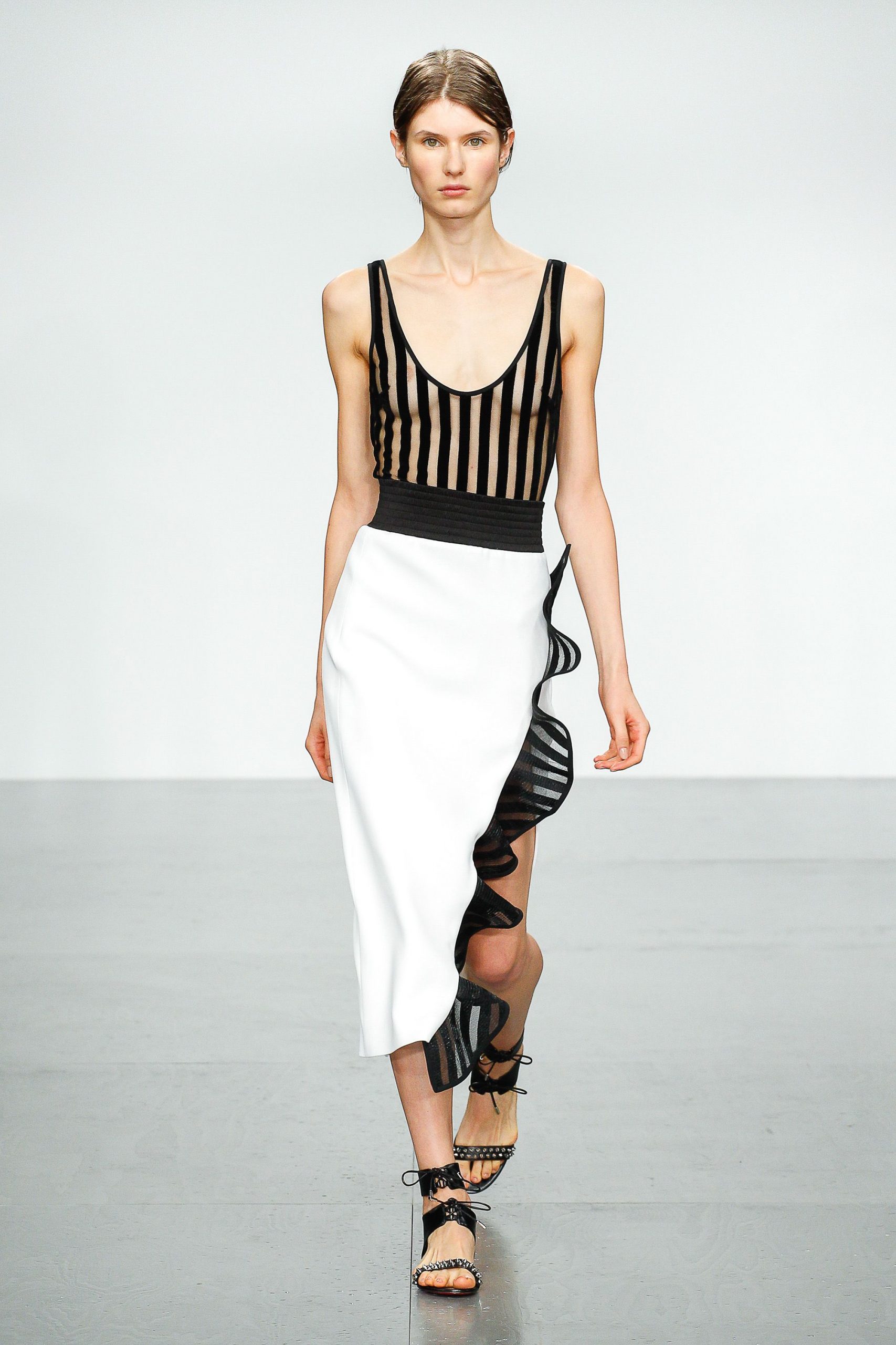 David Koma S/S 18 Look 21