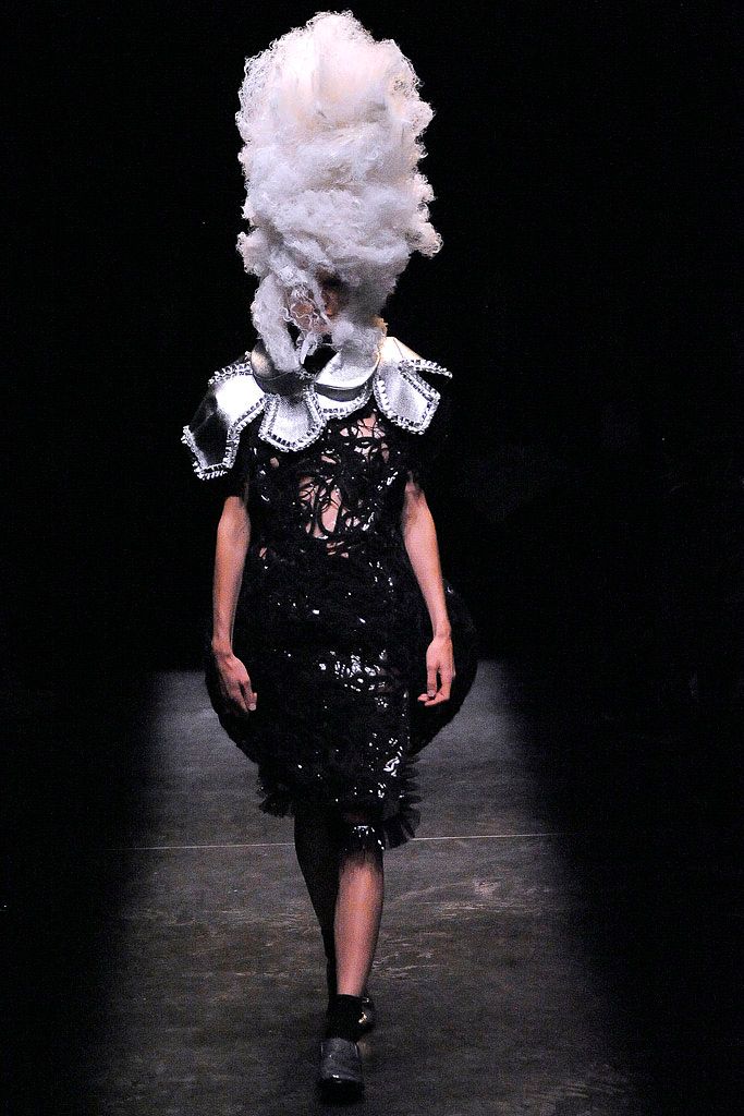 Comme des Garçons S/S 09 Look 48