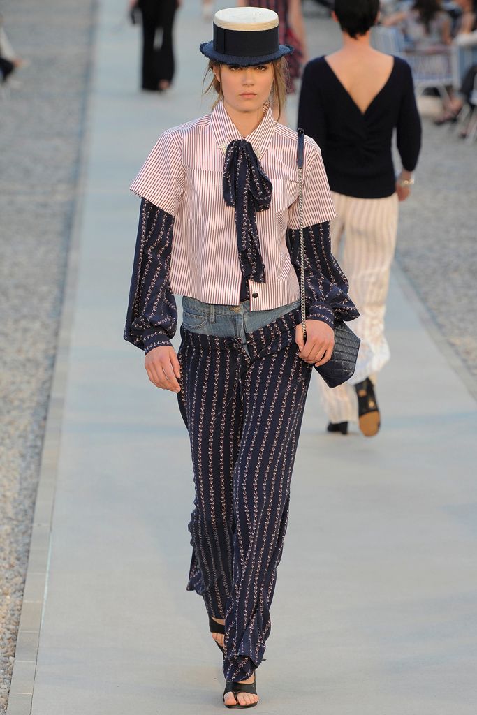 Chanel Resort 12 Look 129
