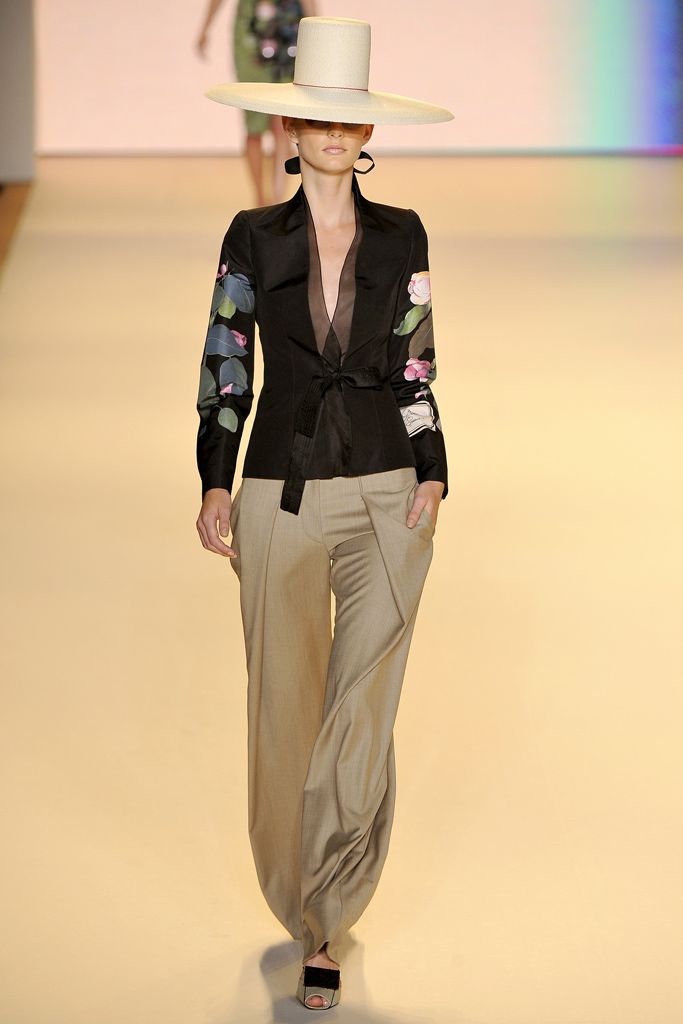 Carolina Herrera S/S 11 Look 145