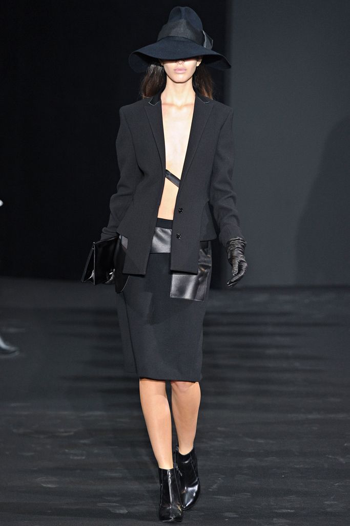 Costume National F/W 12 Look 102