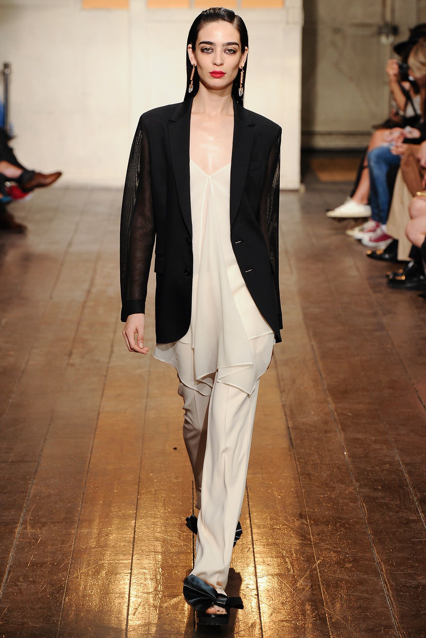 Cédric Charlier S/S 15 Look 88