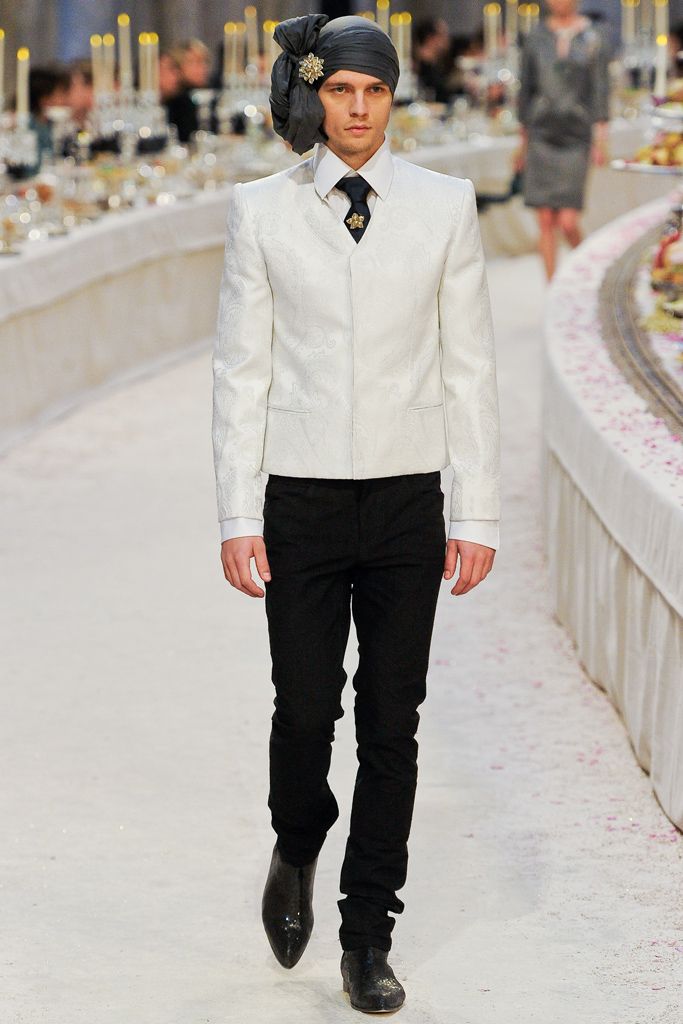 Chanel F/W 12 Look 415