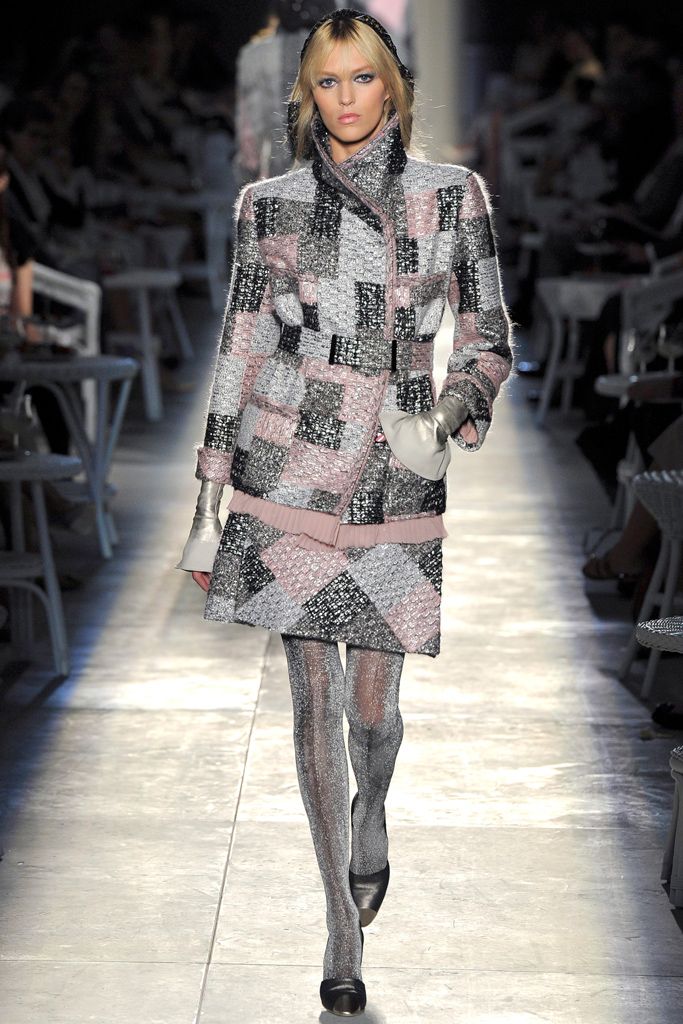 Chanel F/W 12 Couture Look 43
