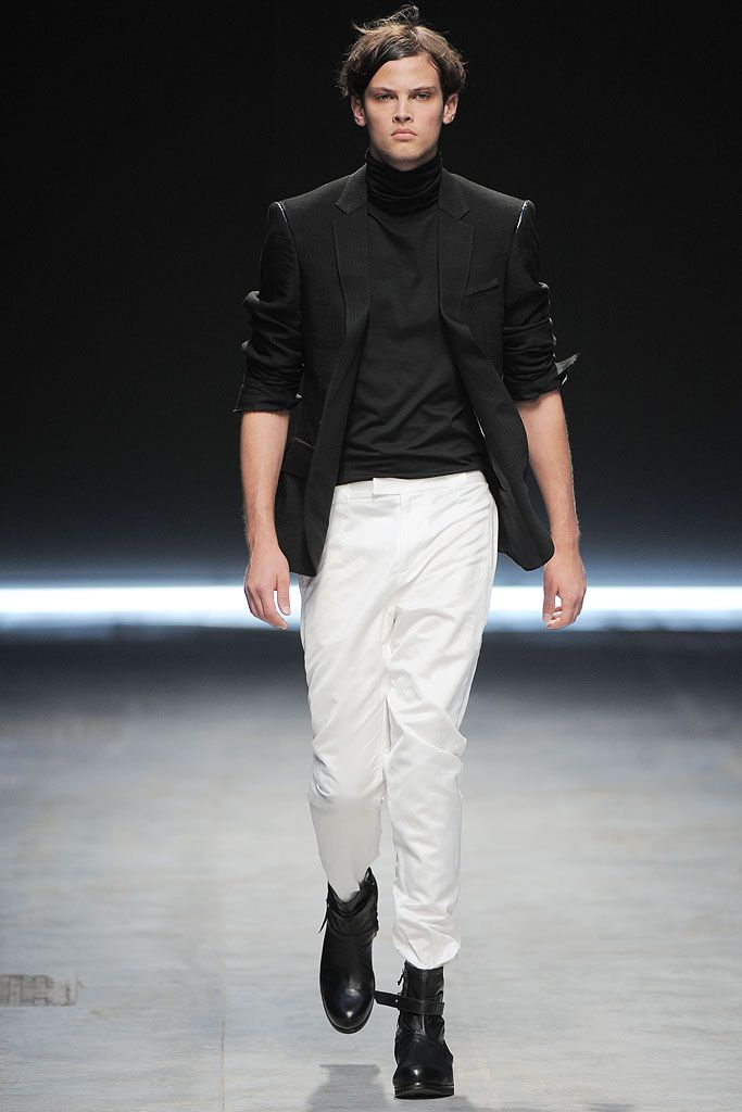 Costume National S/S 10 Menswear Look 5