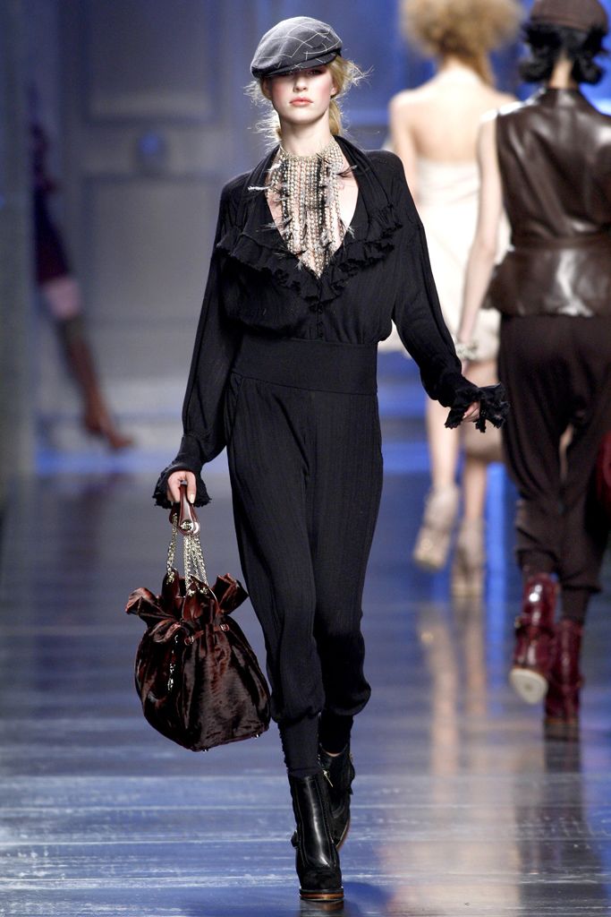 Christian Dior F/W 10 Look 132