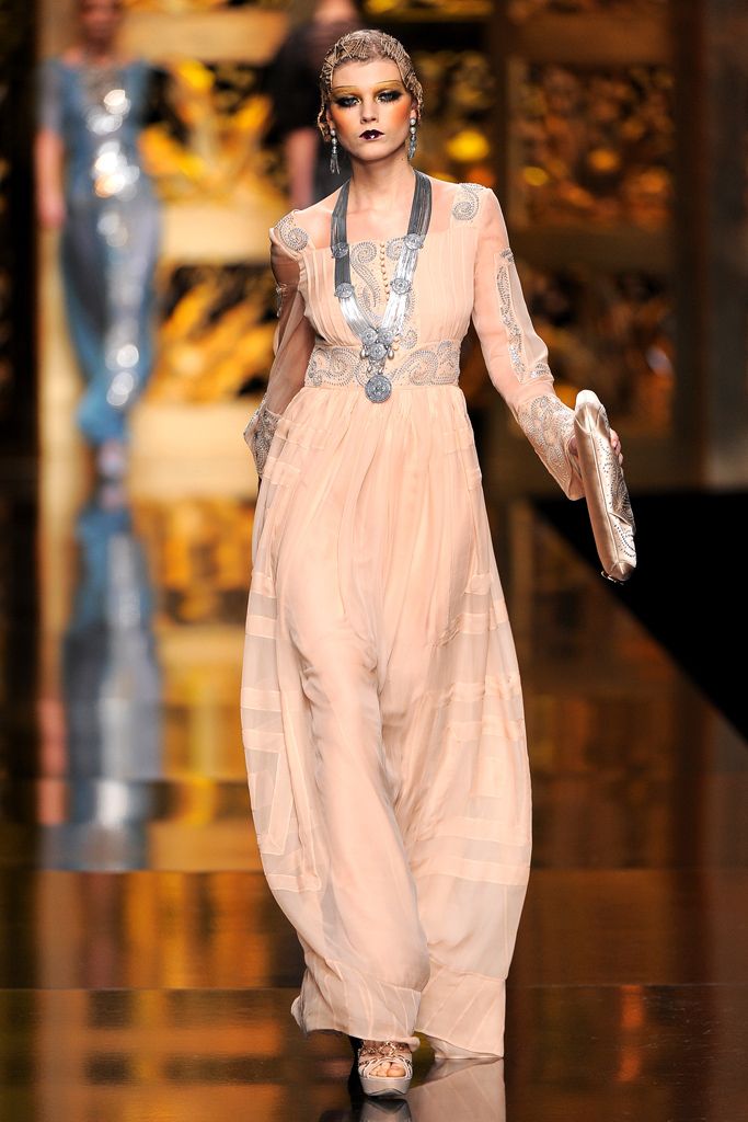 Christian Dior F/W 09 Look 203