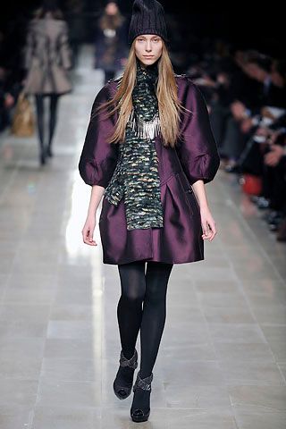 Burberry F/W 08 Look 171
