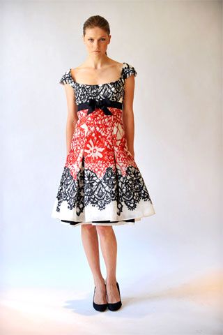 Carolina Herrera Resort 09 Look 111