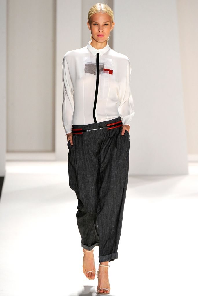 Carolina Herrera S/S 12 Look 59