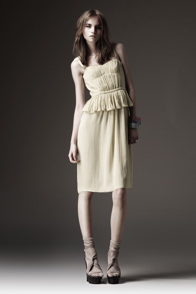Burberry Resort 10 Look 141