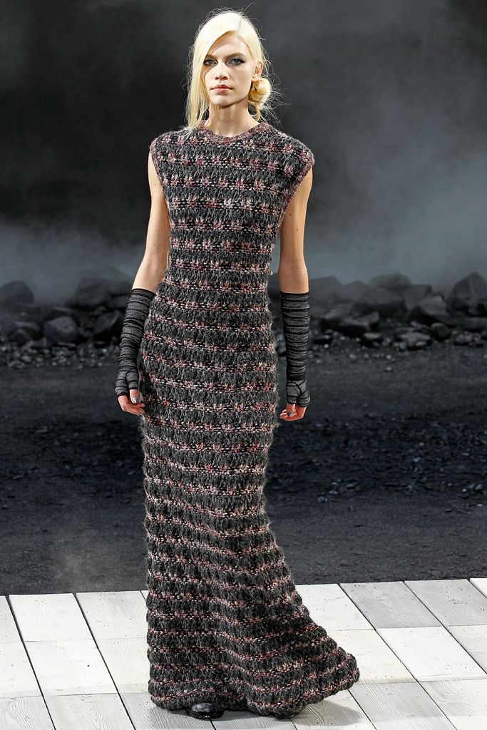 Chanel F/W 11 Look 264