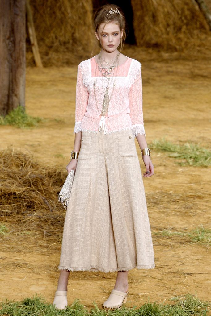 Chanel S/S 10 Look 74
