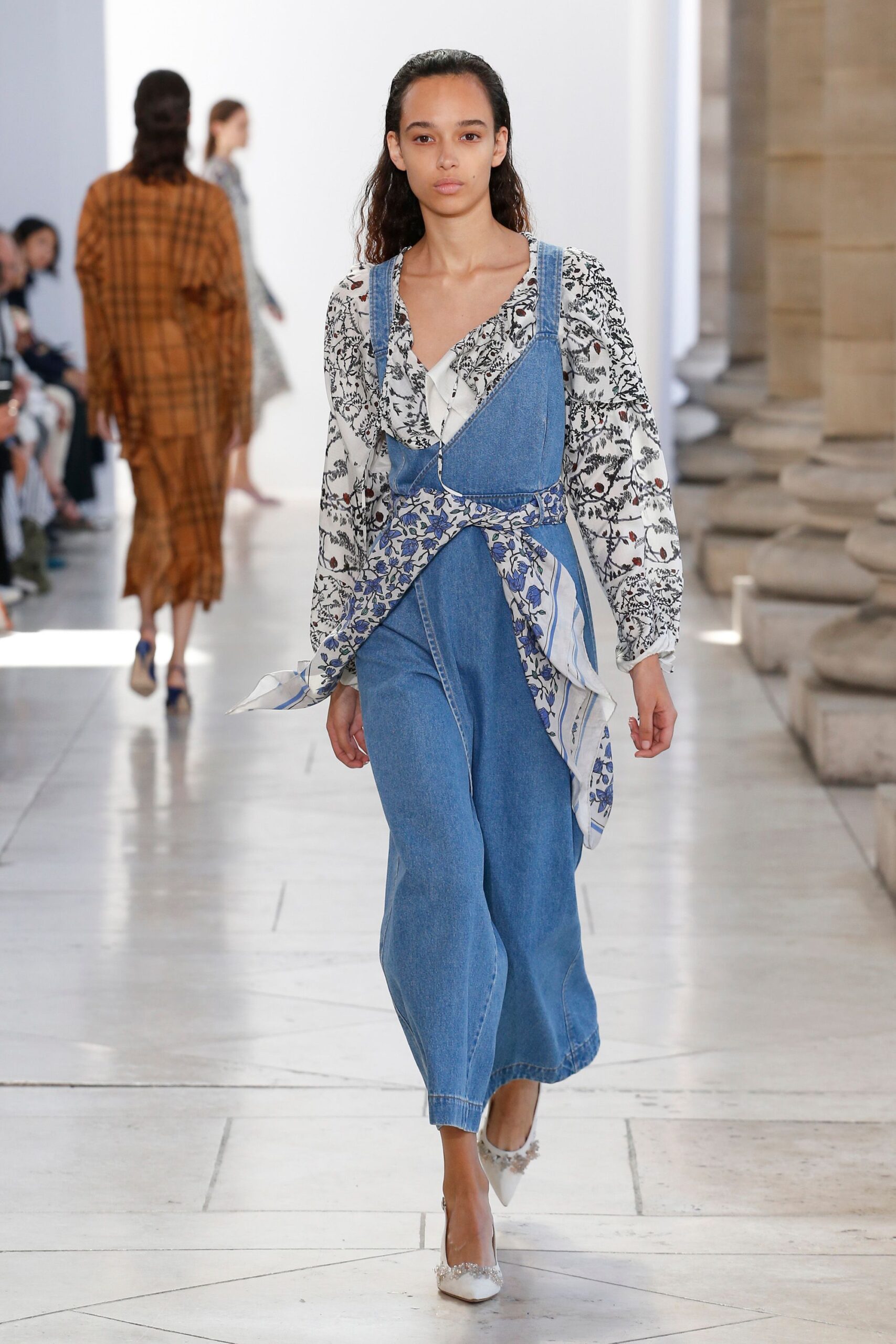 Christian Wijnants S/S 18 Look 301