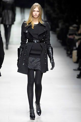 Burberry F/W 07 Look 152