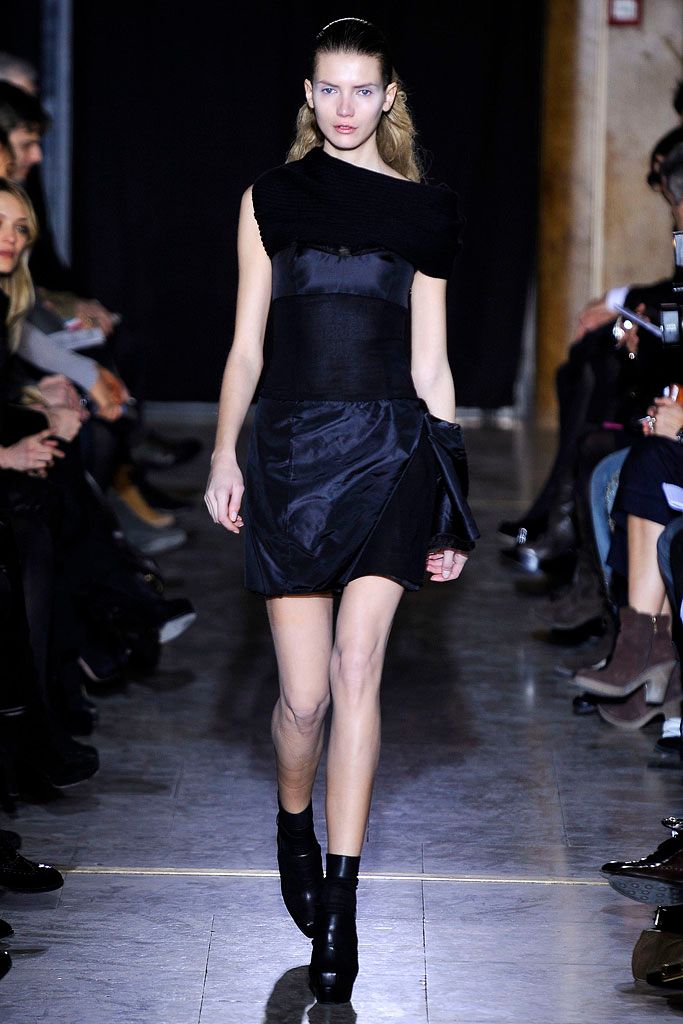 Costume National F/W 10 Look 93