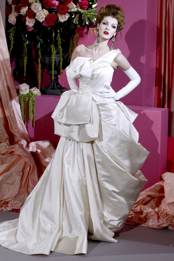 Christian Dior S/S 10 Couture Look 174