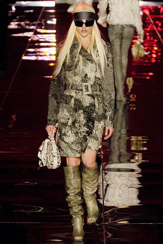 Christian Dior F/W 06 Look 74
