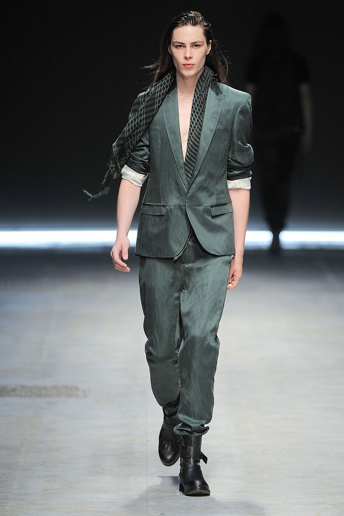 Costume National S/S 10 Menswear Look 92