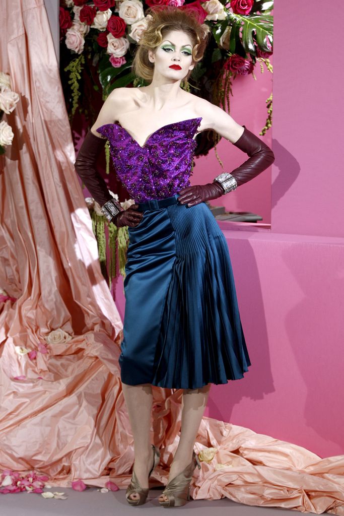Christian Dior S/S 10 Couture Look 153