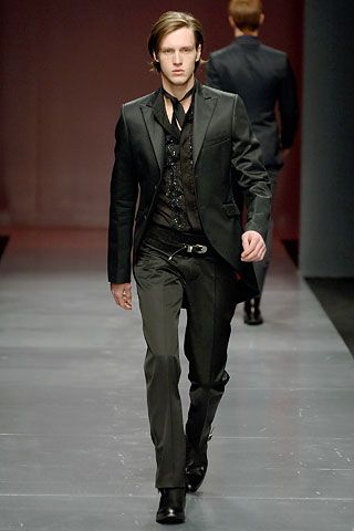 Costume National F/W 06 Menswear Look 104