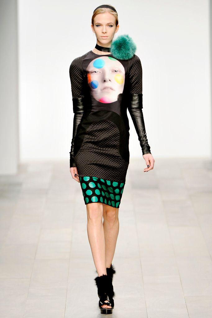 David Koma F/W 11 Look 33