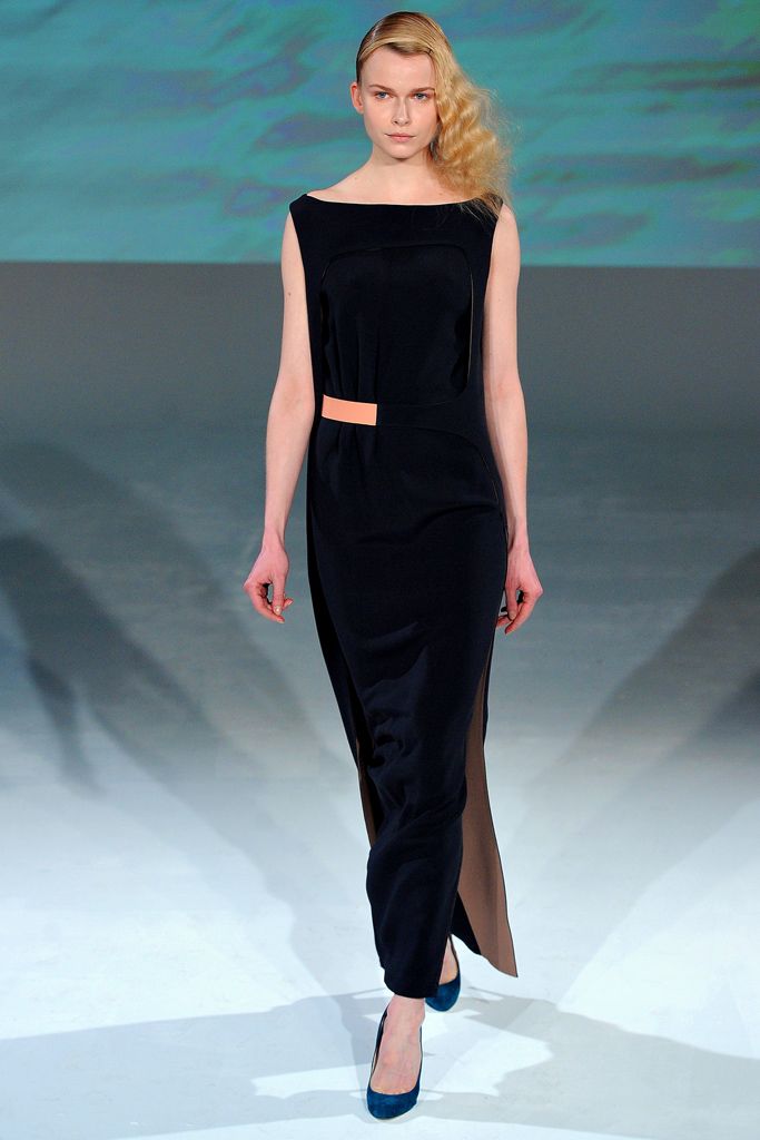 Chalayan F/W 12 Look 139