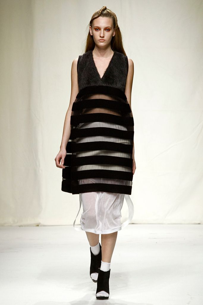 Commuun F/W 11 Look 33