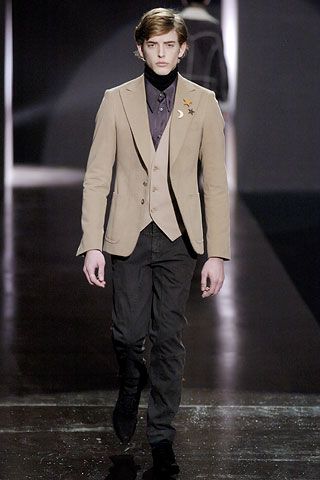 Costume National F/W 05 Menswear Look 23
