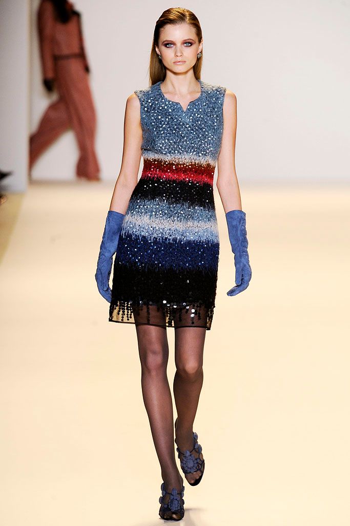 Carolina Herrera F/W 10 Look 31