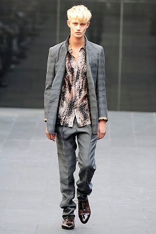 Burberry S/S 09 Menswear Look 137