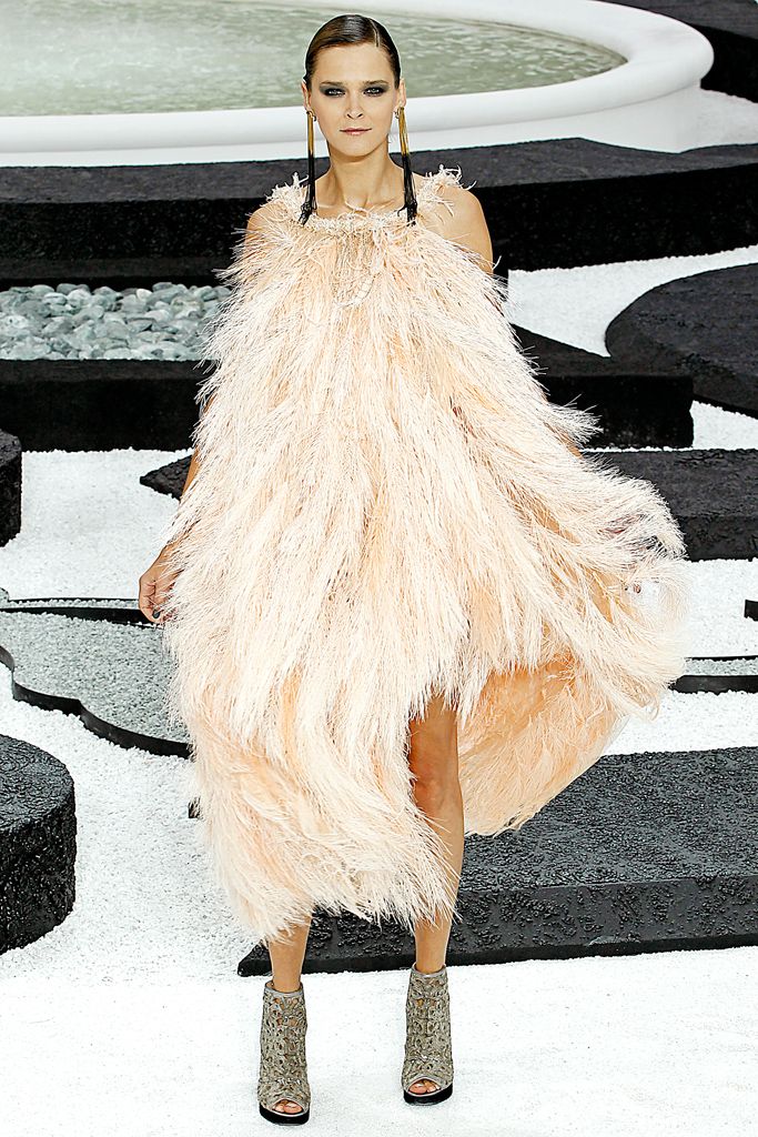 Chanel S/S 11 Look 412