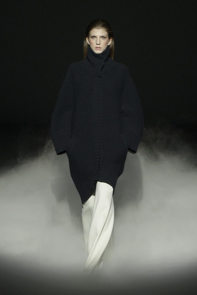 Chalayan F/W 11 Look 147
