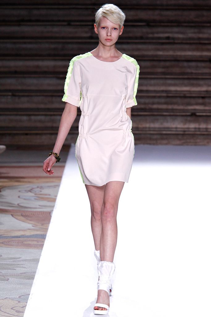 Commuun S/S 11 Look 32