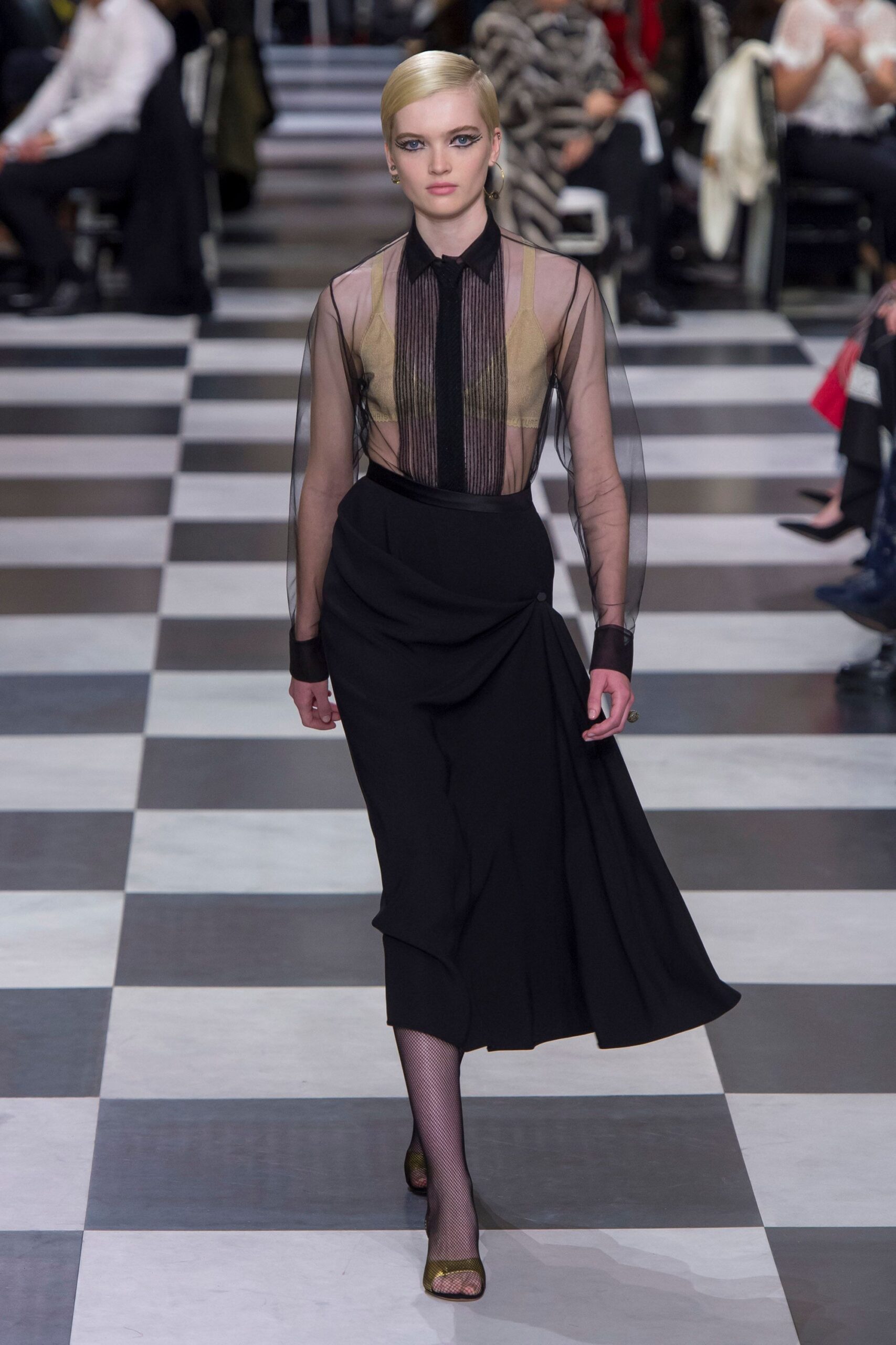 Christian Dior S/S 18 Couture Look 6
